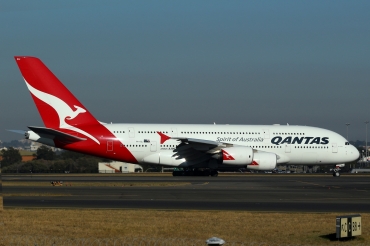 VH-OQJ (062) 2010 Airbus A380-842