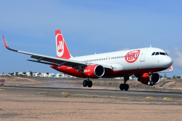 OE-LEY (5648) 2013 Airbus A320-214 WL