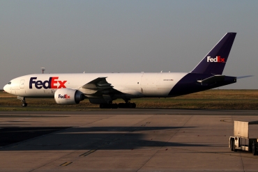 N856FD (37727) 2010 Boeing 777-FS2
