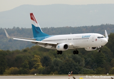 LX-LBB (36875) 2015 Boeing 737-86J(WL)