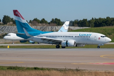 LX-LGQ (33802) 2004 Boeing 737-7C9WL