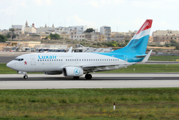 LX-LGQ (33802) 2004 Boeing 737-7C9(WL)