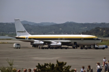 G-AZNX (18383) 1961 Boeing 720-051B