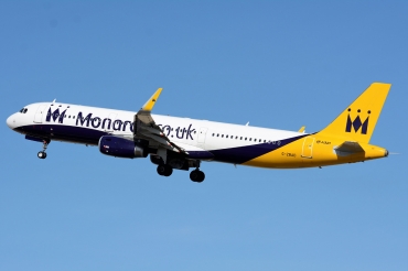 G-ZBAD (5582) 2013 Airbus A321-231 WL