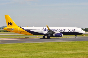 G-ZBAD (5582) 2013 Airbus A321-231 WL