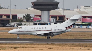 CS-DRW (cn 258829) Raytheon Hawker 800XP
