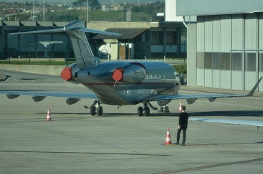 9H-VCK (20592) 2015 Bombardier Challenger 350