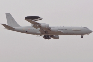 203 702-CC (24117) 1990 Boeing E-3F Sentry
