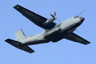R208 / 64-GH (211) Transall C-160R