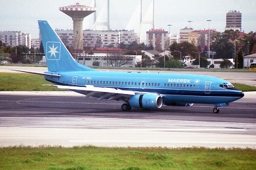 OY-MRJ (28015) 2001 Boeing 737-7L9