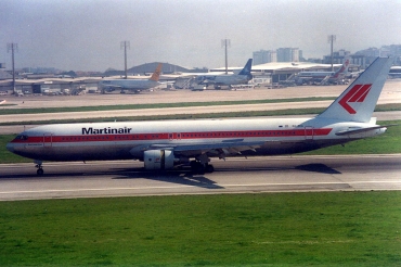 PH-MCG (24428) 1989 Boeing 767-31AER