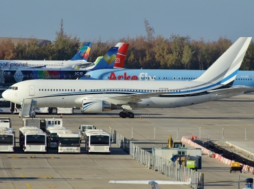 N767MW (22694) 1983 Boeing 767-277