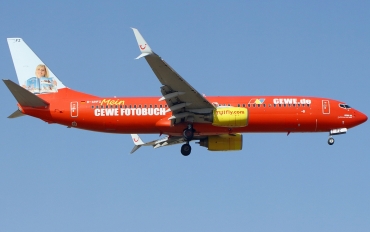 D-AHFZ (30883) 2001 Boeing 737-8K5(WL)