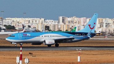 D-ATUP (41662) 2015 Boeing 737-8K5(WL)