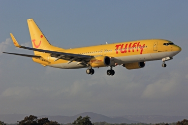 D-AHFV (30415) 2000 Boeing 737-8K5(WL)