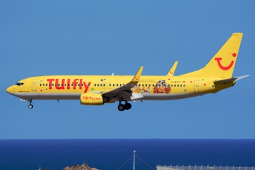 D-AHFT (30413) 2000 Boeing 737-8K5(WL)