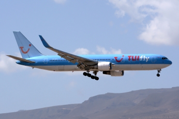 SE-RFS (28040) 1996 Boeing 767-304(ER)(WL)
