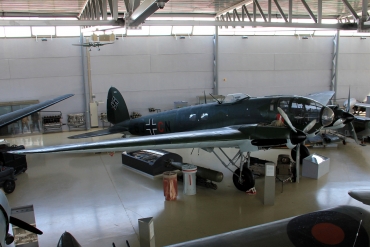 1526 / 5J+CN (1526) Heinkel He.111P-1