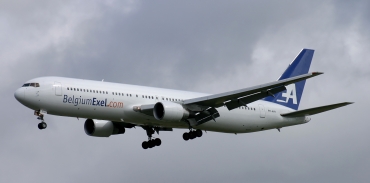 PH-AHY (cn 24848) Boeing 767-383ER