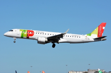 CS-TPO (19000432) Embraer 190-100LR