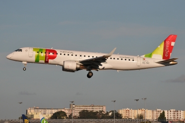 CS-TPT (19000495) Embraer 190-100LR