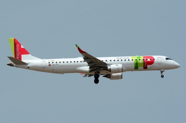 CS-TTY (19000609) Embraer 190-200IGW