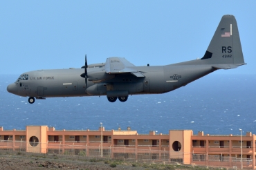 04-3142 (5558) 2004 Lockheed Martin C-130J-30 Hercules