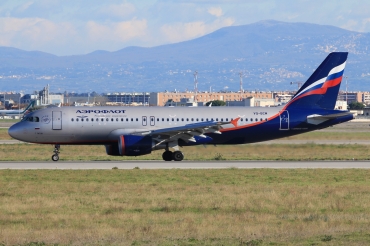 VQ-BCM, (cn 3923), Airbus A320-214