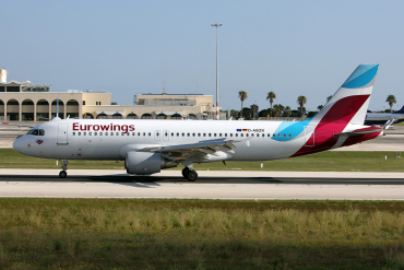 D-ABZK (3213) 2007 Airbus A320-216