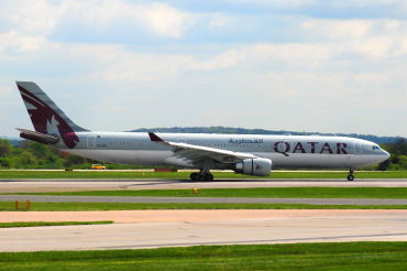 A7-AEN (907) 2008 Airbus A330-302