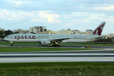 A7-BEX (653059 2018 Boeing 777-3DZ(ER)