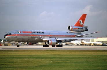XA-DUH, (cn 46937), McDonnell Douglas DC-10-30