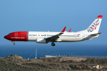 LN-NOL (37159) 2009 Boeing 737-8Q8 WL
