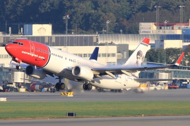 LN-NOY (39419) 2011 Boeing 737-8JP WL