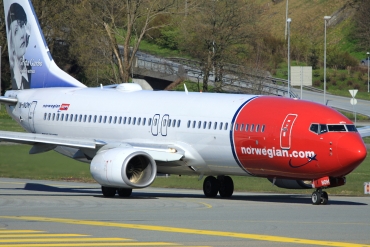 LN-NOM (28642) 2001 Boeing 737-86N WL