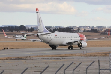 LN-DYG (39165) 2010 Boeing 737-8JP WL