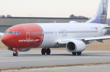 LN-DYO (40868) 2011 Boeing 737-8JP WL