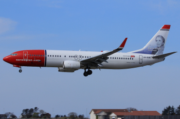 LN-DYN (39006) 2011 Boeing 737-8JP(WL)