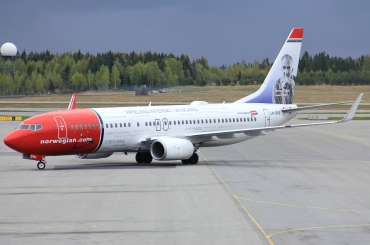 LN-DYU (39008) 2011 Boeing 737-8JP WL