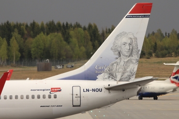 LN-NOU (29674) 2009 Boeing 737-8FZ WL
