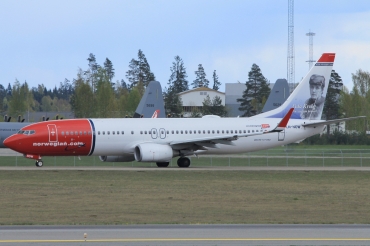 LN-NOW (37817) 2010 Boeing 737-8JP WL