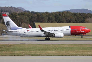 LN-NOV (31713) 2010 Boeing 737-8FZ WL