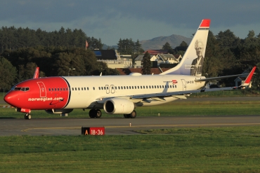 LN-DYB (39163) 2009 Boeing 737-8JP WL