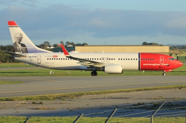 LN-DYB (39163) 2009 Boeing 737-8JP WL
