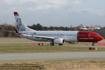 LN-NOG (35647) 2009 Boeing 737-86N WL