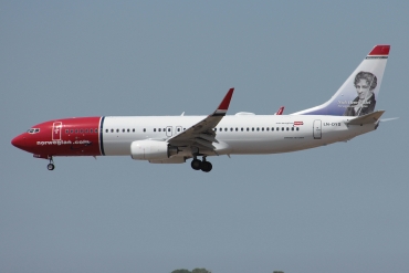 LN-DYS (39007) 2011 Boeing 737-8JP WL