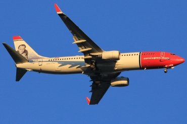 LN-DYM (39005) 2011 Boeing 737-8JP WL