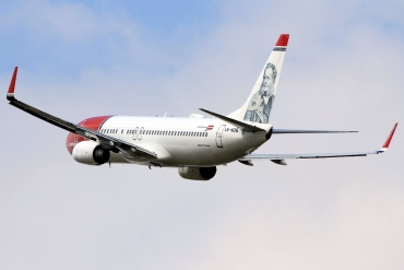 LN-NOG (35647) 2009 Boeing 737-86N WL