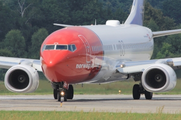 LN-DYS (39007) 2011 Boeing 737-8JP WL