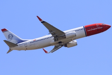 LN-DYG (39165) 2010 Boeing 737-8JP WL